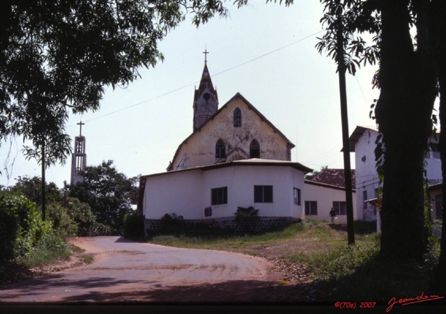 035 1976 Libreville Eglise Sainte-Marie 021wtmk.JPG