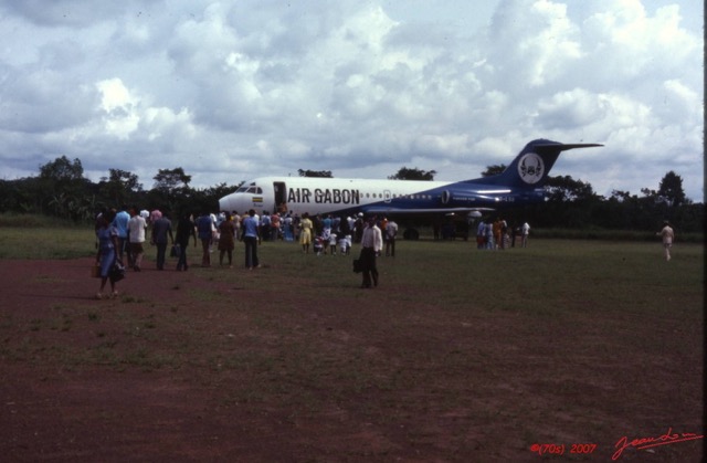 041 1976 Mitzic Avion Air Gabon 027wtmk.JPG