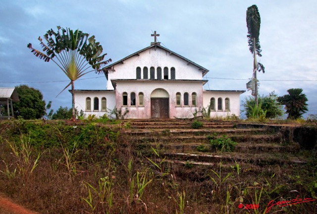 027 MAYUMBA la Mission Catholique Eglise 8EIMG_22928wtmk.jpg