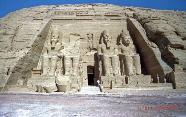 077 Egypte Temple ASSOUAN 80s 100001a_DxOwtmk.jpg