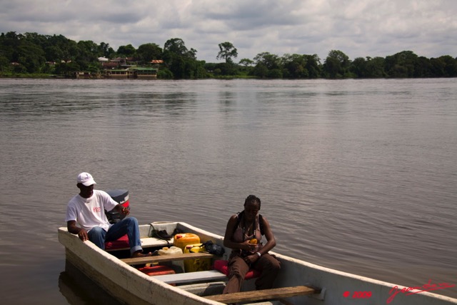 025 LAMBARENE Mission NGOMO le Depart 8E5IMG_28091wtmk.jpg