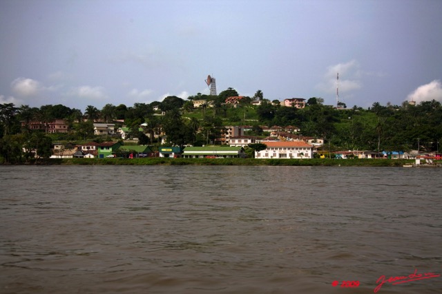 029 LAMBARENE Mission NGOMO Vue sur la Ville 8E5IMG_27929wtmk.jpg