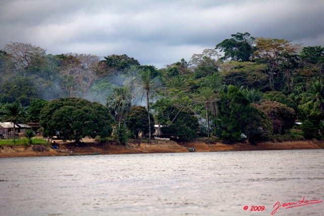 046 LAMBARENE Village sur le Fleuve 9E5K2IMG_51964wtmk.jpg
