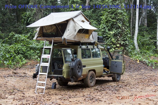 016 Piste OFFOUE Campement 1 le Soir 14E5K3IMG_112114wtmk.JPG