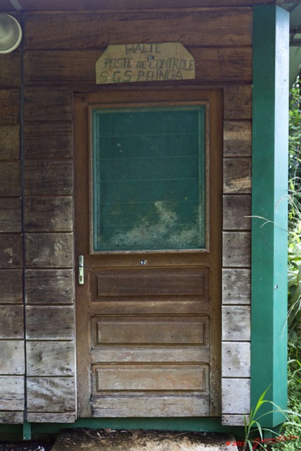 005 BELINGA Poste de Garde 11E5K2IMG_70780wtmk.jpg