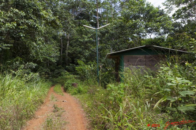 010 BELINGA Poste de Garde 11E5K2IMG_70778wtmk.jpg