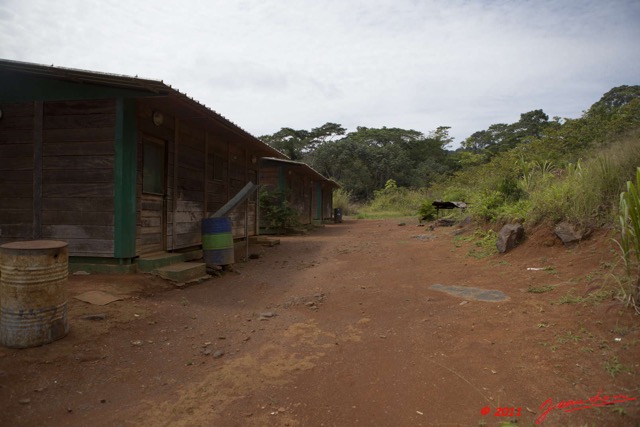 013 BELINGA Ancien Baraquement Bresilien 11E5K2IMG_70789wtmk.jpg