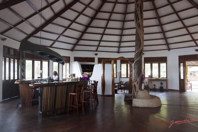 019 LOANGO Lodge Restaurant le Hall Entree et le Bar 12E5K2IMG_77976wtmk.jpg
