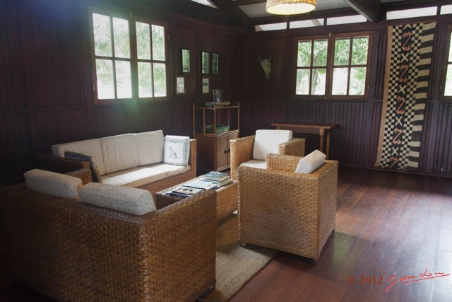 017 LOANGO EVENGUE le Centre le Hall Accueil 12E5K2IMG_78046wtmk.jpg