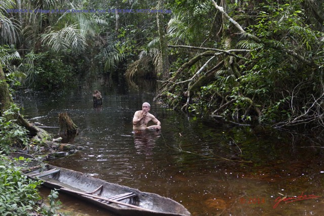 157 BITOUGA le Village JLA et la Douche du Soir 14E5K3IMG_98275wtmk.jpg