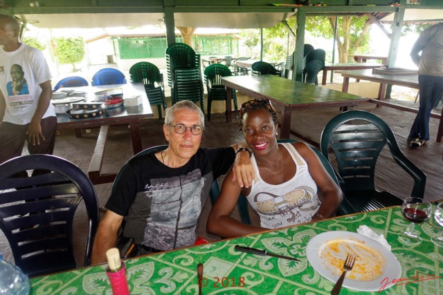 159 NYONIE 3 le Campement le Restaurant la Table avec JLA et Magalie 18RX104DSC_1802241003878_DxOwtmk.jpg